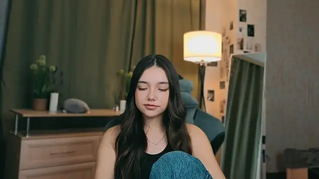 Vexorine online show from April 28, 2026, 7:41 pm