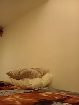 LingerieVirgin online show from December 5, 2025, 8:27 pm