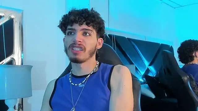 JojoBraando online show from December 2, 2025, 8:37 pm