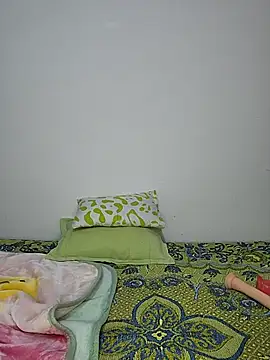 Snapshot of mila_curvy chatting on January 7, 2026, 5:54 am mila curvy online show from January 7, 2026, 5:54 am