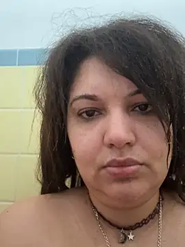 lasirenitabella online show from November 26, 2025, 7:26 pm