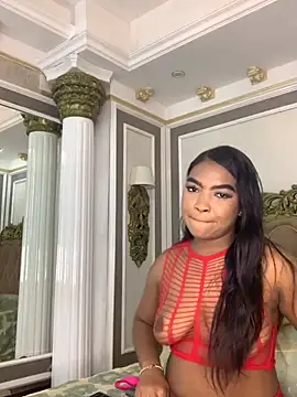 Mariana Davies1 online show from November 28, 2025, 1:36 pm