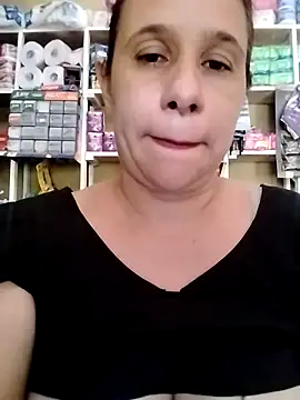 MIA-LARIOS online show from July 20, 2026, 2:52 pm