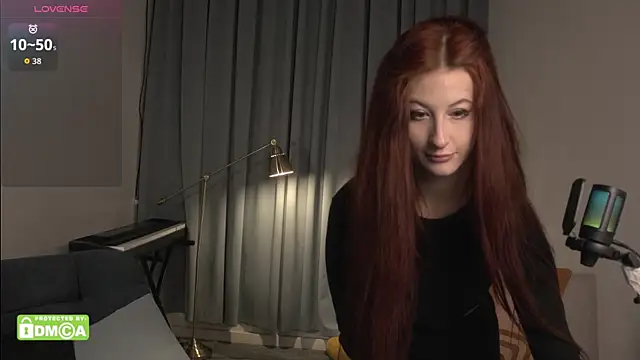 caty cuddly online show from November 30, 2025, 5:00 am