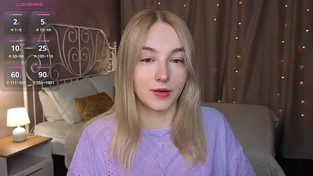 Snapshot of Shy_Polly chatting on May 19, 2026, 12:05 am Shy Polly online show from May 19, 2026, 12:05 am