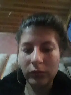 AnaMaria-12 online show from December 4, 2025, 7:11 pm