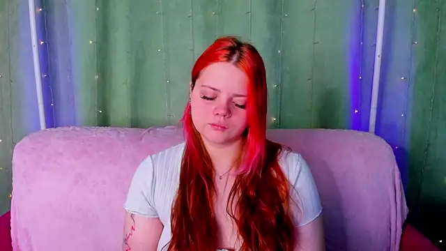 KellyFiery online show from May 24, 2026, 1:10 am