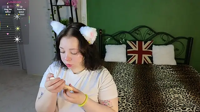 Vlada vv online show from April 20, 2026, 6:05 am