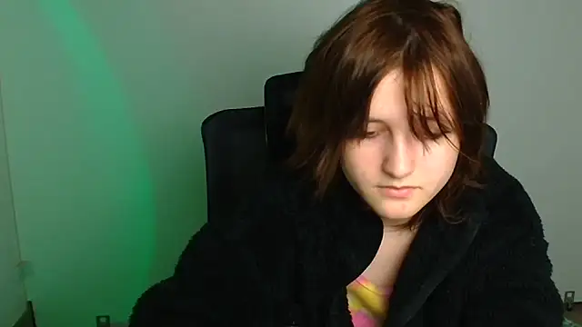 Alice Wonderme online show from February 9, 2026, 8:07 am