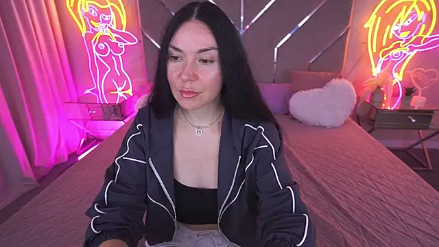 BlackSilkQueen online show from November 26, 2025, 1:45 pm