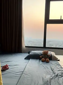 Queen-of-Love online show from January 10, 2026, 10:17 am