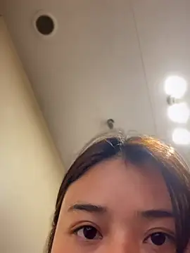 Toffee-00 online show from March 6, 2026, 11:50 am