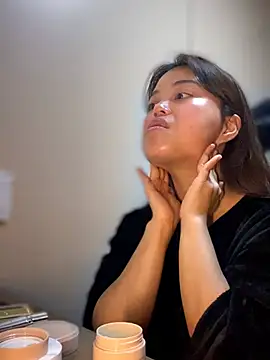 Toffee-00 online show from March 23, 2026, 9:24 am