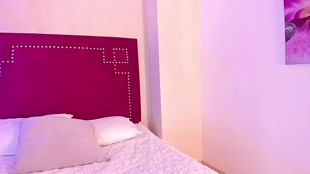 Ruby Corbett online show from November 29, 2025, 7:50 pm