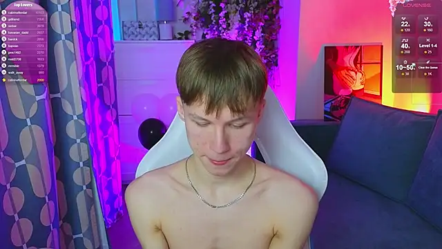 cuMte boy online show from March 29, 2026, 1:05 am