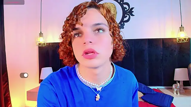 Skyee angel online show from April 22, 2026, 8:32 pm