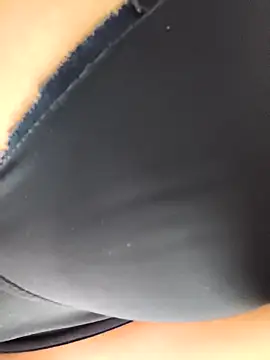 paro22 sex online show from April 21, 2026, 4:23 pm