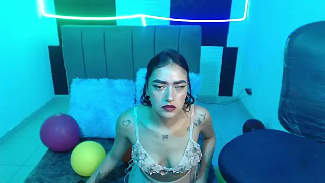 bonnie blue 18 online show from December 5, 2025, 2:47 pm