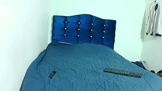 ashleey palmer online show from March 20, 2026, 11:42 pm