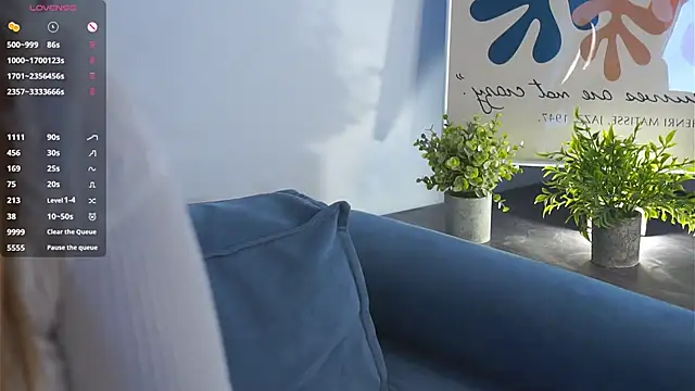 AmparoCilek online show from February 2, 2026, 7:51 am