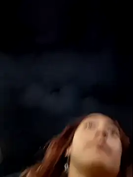 Eveeelyn25 online show from December 18, 2025, 1:22 am