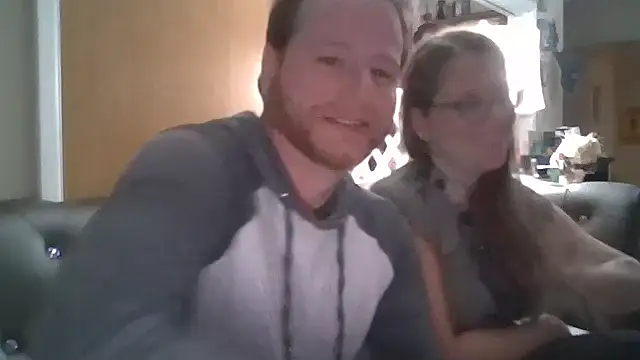 Snapshot of PinellasPlay chatting on February 10, 2026, 12:48 am PinellasPlay online show from February 10, 2026, 12:48 am