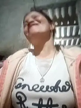 nangmo online show from December 2, 2025, 12:32 pm