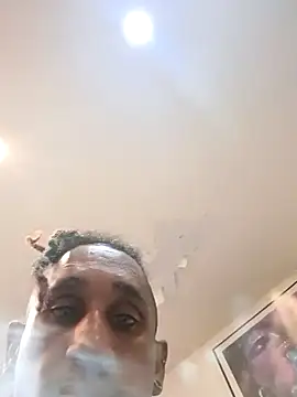 Snapshot of MTheRealrDLlongCrippler chatting on June 11, 2026, 9:18 am MTheRealrDLlongCrippler online show from June 11, 2026, 9:18 am