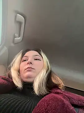 KateBurlesk online show from February 22, 2026, 8:02 am