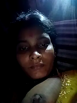 Pummy-Kumari online show from December 4, 2025, 3:10 pm