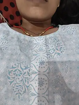 Snapshot of Dil-se-queen-321 chatting on June 29, 2026, 1:00 pm Dil-se-queen-321 online show from June 29, 2026, 1:00 pm