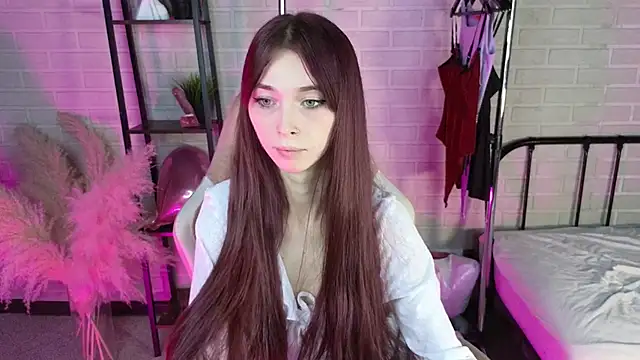 miiss jessica online show from December 3, 2025, 1:35 am