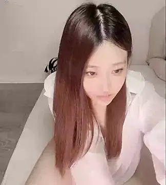 Snapshot of clara-cc chatting on June 5, 2026, 4:45 pm clara-cc online show from June 5, 2026, 4:45 pm