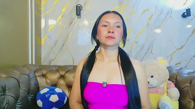 Cloe16  online show from February 26, 2026, 7:24 pm