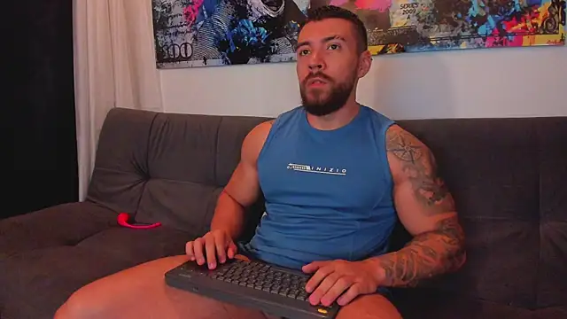 owen seth1 online show from November 28, 2025, 2:47 am