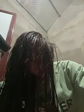 meganmeo online show from March 2, 2026, 2:35 pm