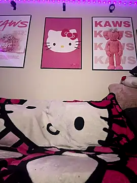 Snapshot of seductivefreak7 chatting on December 16, 2025, 4:17 am seductivefreak7 online show from December 16, 2025, 4:17 am