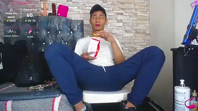 stefanodj online show from December 3, 2025, 5:04 am