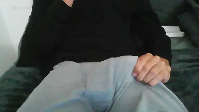 Snapshot of latinman7944 chatting on March 2, 2026, 6:36 am latinman7944 online show from March 2, 2026, 6:36 am