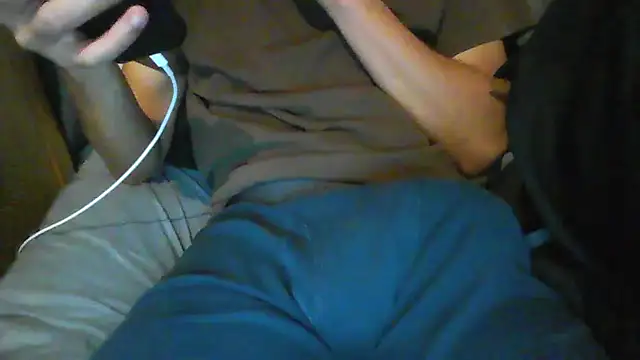 Snapshot of latinman7944 chatting on June 4, 2026, 8:20 am latinman7944 online show from June 4, 2026, 8:20 am