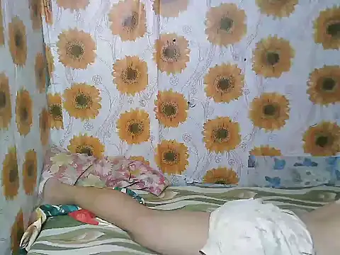 Smilinglovely online show from February 21, 2026, 6:14 am