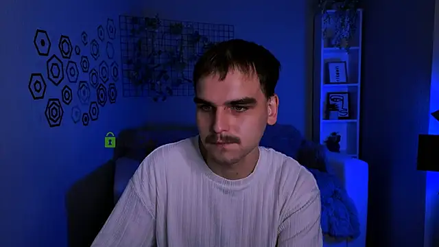 oliver hill online show from November 24, 2025, 8:08 pm