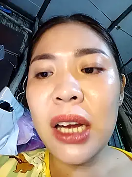 Lin-kute98 online show from April 17, 2026, 12:52 pm