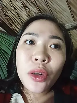 Lin-kute98 online show from June 3, 2026, 3:17 pm