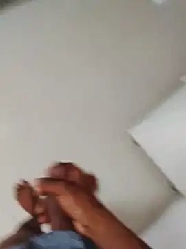 punanibully16 online show from March 6, 2026, 5:48 am