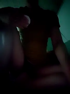 LianLaz online show from December 20, 2025, 1:12 am