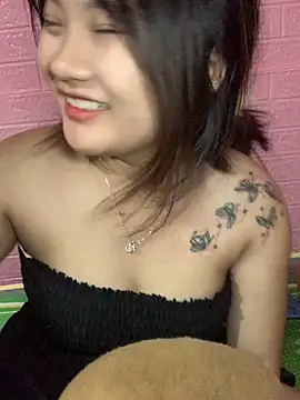 lau-2 online show from November 25, 2025, 2:17 pm