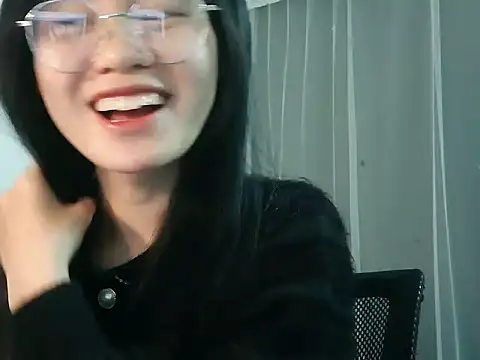 Nunaa18 online show from November 26, 2025, 4:52 pm