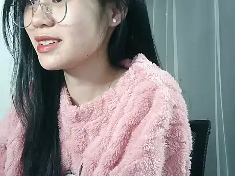 Nunaa18 online show from November 28, 2025, 5:54 am