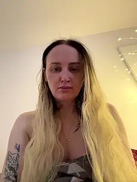 TomilaSi online show from January 11, 2026, 2:11 pm